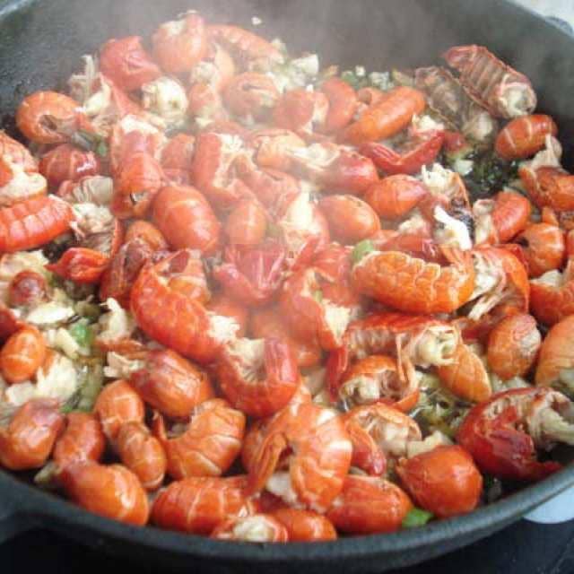 鸡中翅的家常做法:简单美味,轻松入门