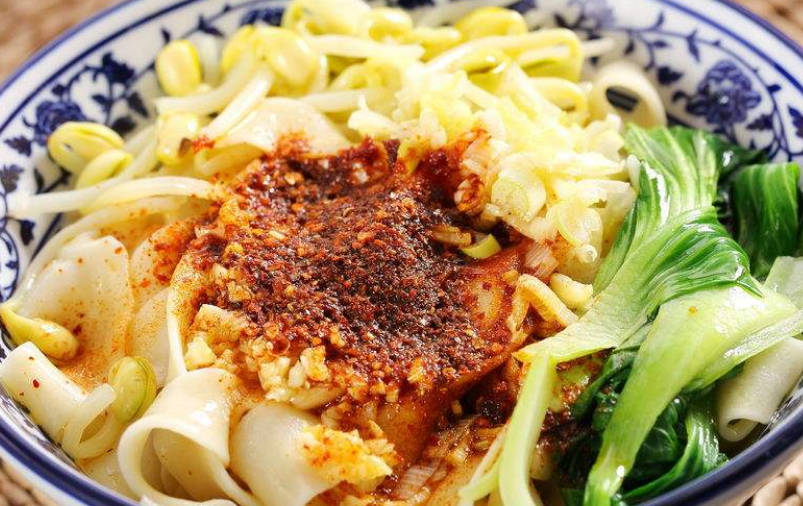 绿豆芽大全家常做法:解锁家常美食新境界